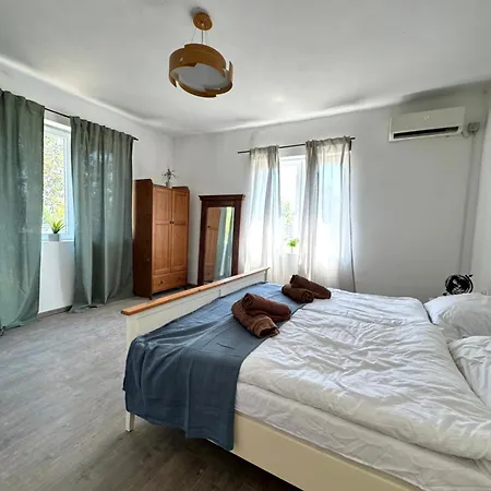 Grand شقة Balatonkeresztúr